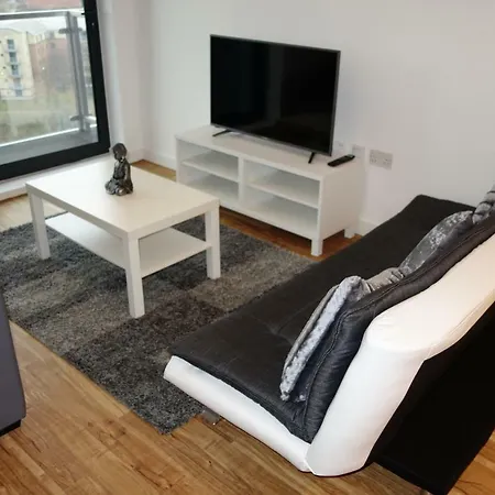 Aire Modern Leeds - 2 Bed 2 Bath Apartment *